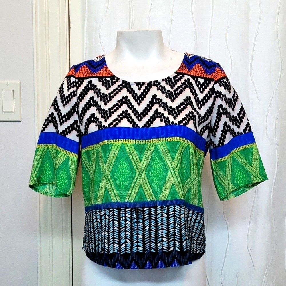 GB Geometric Print Boho Crop Top